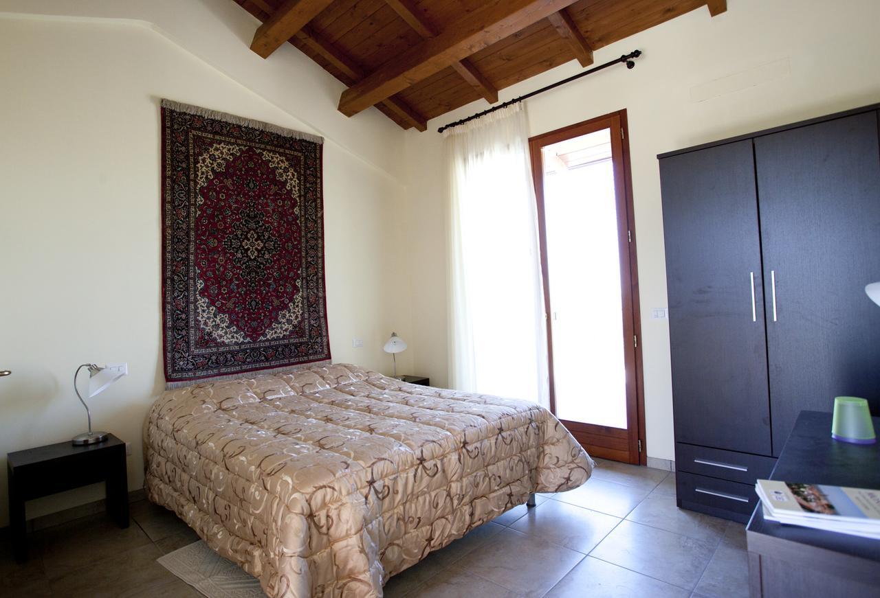 Agriturismo Apollinare Montiano  Eksteriør billede